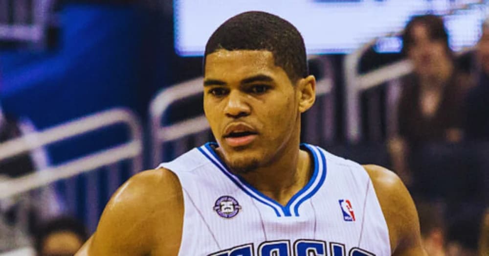 Harris Returns to Philly, Leads Pistons Over Sixers