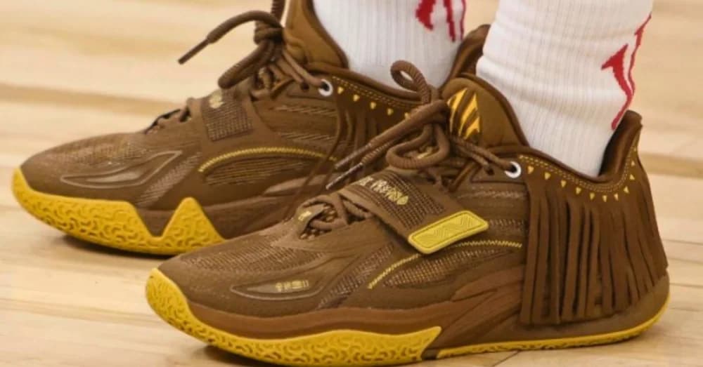 Kyrie Irving Unveils Native-Inspired Sneakers in Mavericks’ Victory