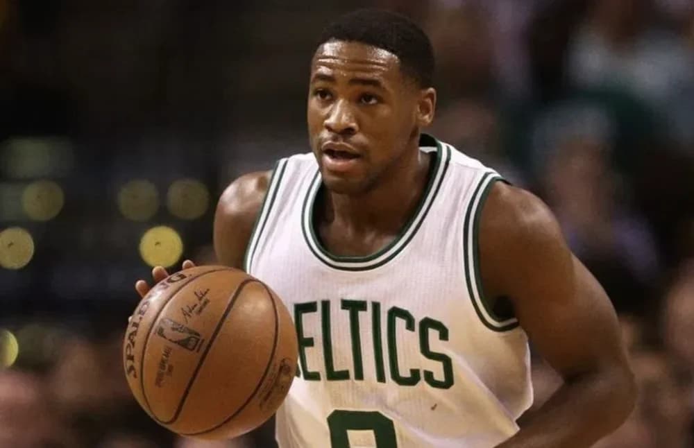 Former NBA Star Continues to Receive $93000 Annually from the Celtics