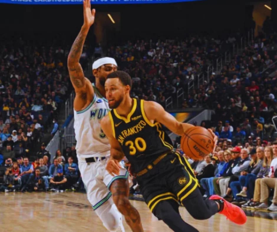 The Warriors become a disheartening spectacle when Stephen Curry isn’t lighting up the court.