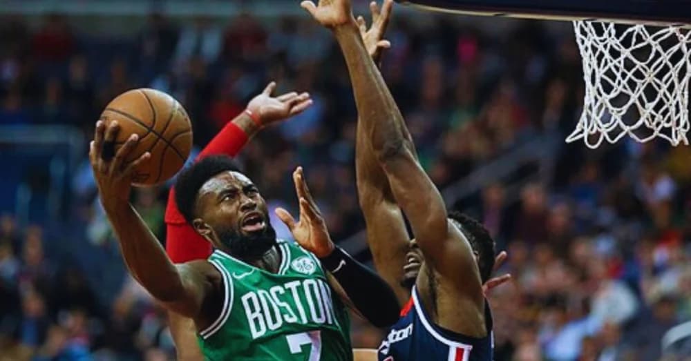 Injury of Jaylen Brown Raises Concerns Amid Celtics’ Hot Start
