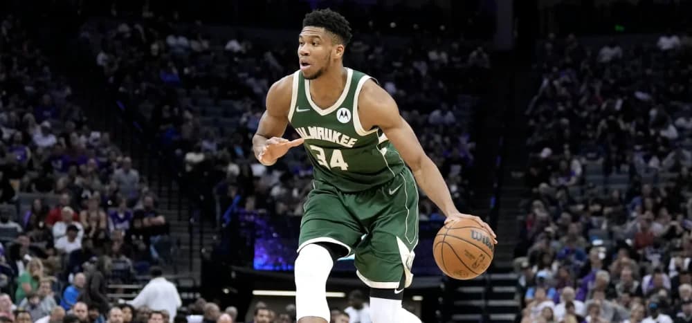 NBA Trade News Knicks and Lakers to Pursue Giannis Antetokounmpo