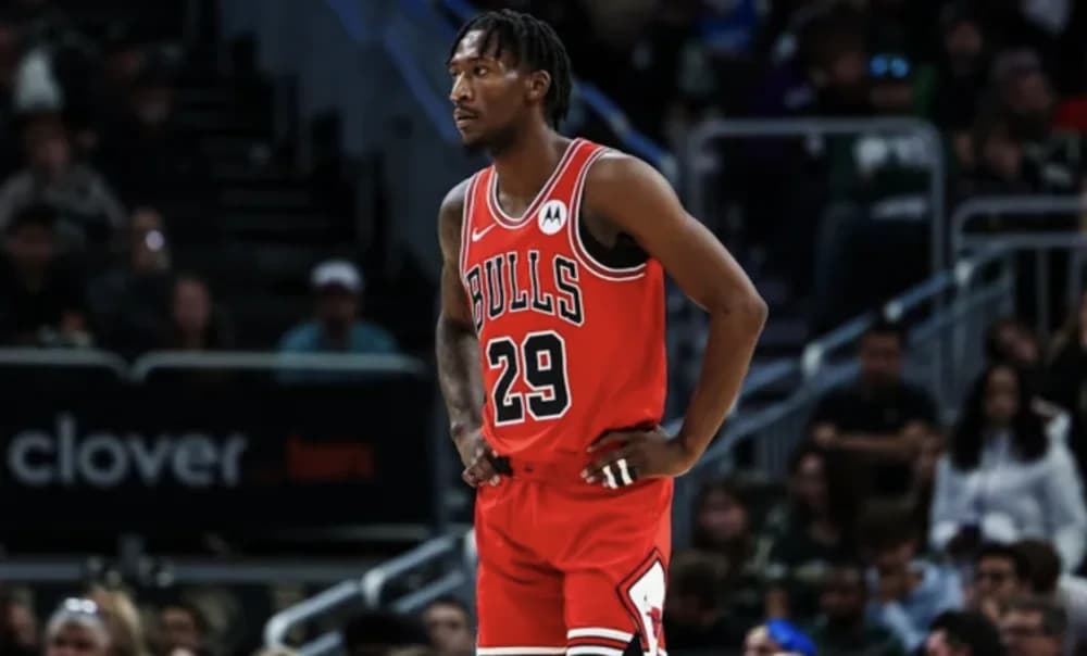 Chicago Bulls Release Quenton Jackson and Sign Seasoned Big Man