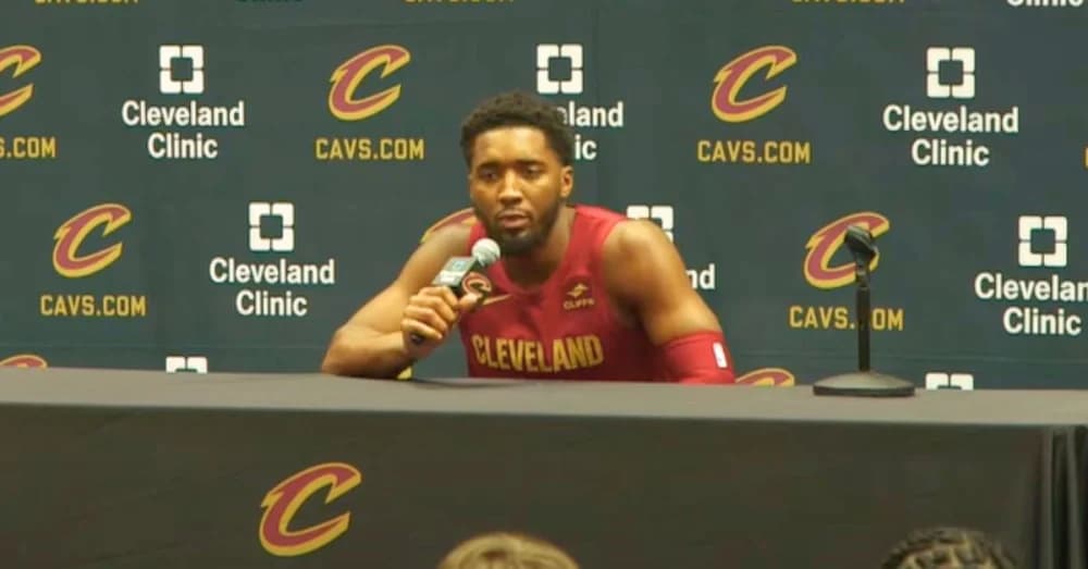 Cavaliers’ Donovan Mitchell Noncommittal on Contract Amid Gilbert Comments
