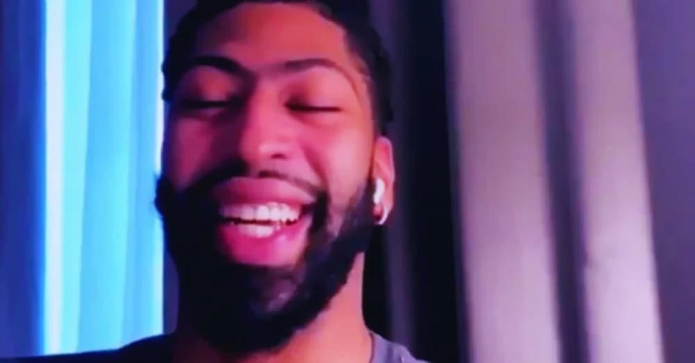 Anthony Davis Expected to Return After Eye Injury Anthony Davis Expected to Return After Eye Injury
