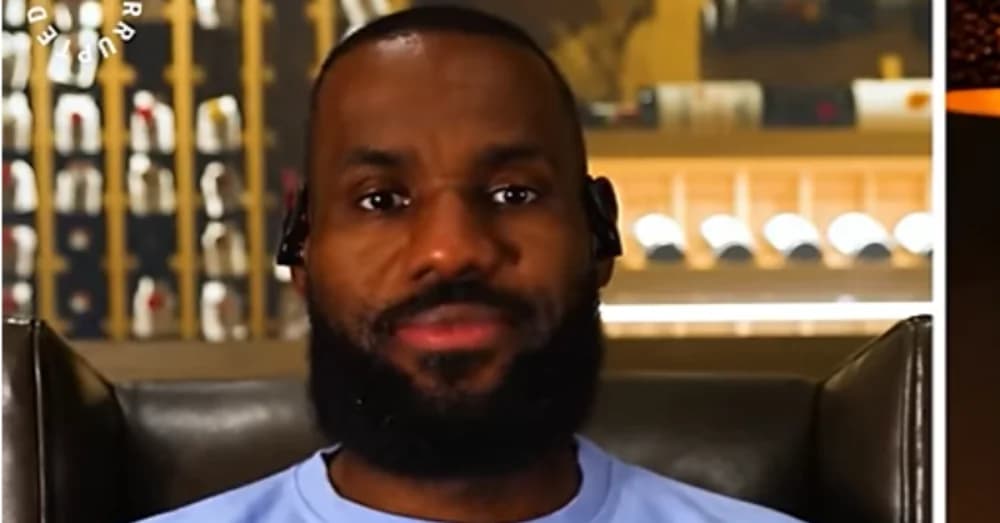 LeBron James Celebrates First Graduate from ‘I Promise’ Program