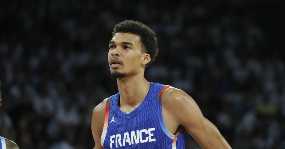 From Criticism to Glory: Wembanyama’s Historic 5×5 Performance Stuns NBA!