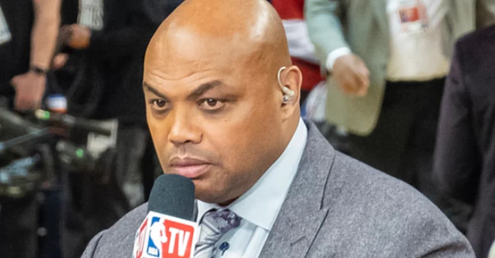 Charles Barkley Slammed Sixers for Benching Joel Embiid: “It’s Stupid!”