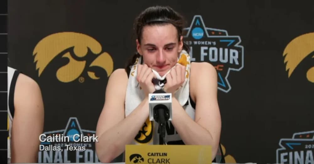 ESPN’s Elle Duncan Apologizes After Criticizing Sheryl Swoopes’ Comments on Caitlin Clark