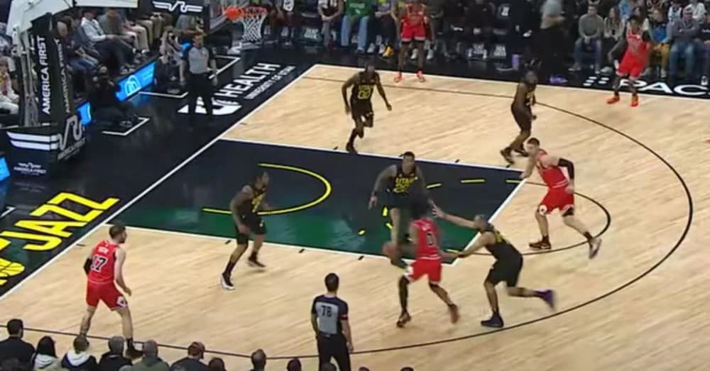 DeRozan Dominates: Bulls Secure Nail-Biting Win Over Jazz