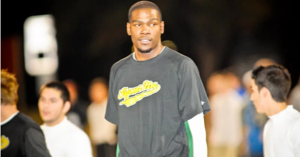 Kevin Durant Slams the Basketball World with Bold Support for Cam Ward and Michigan State