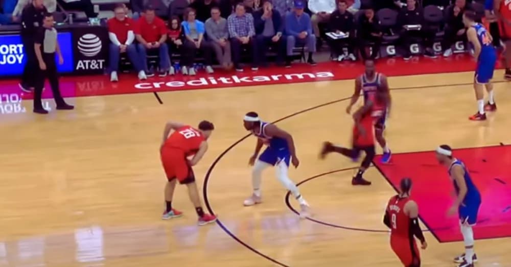 Controversial Fouls Aaron Decision Alters Outcome: Knicks Lose to Rockets