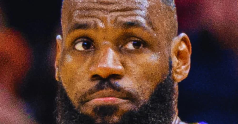 LeBron James’ Triple-Double Keeps Lakers Rolling