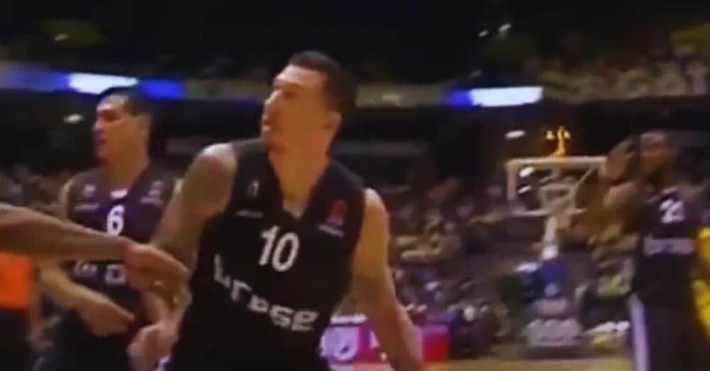 Daniel Theis: A Free Agent in High Demand