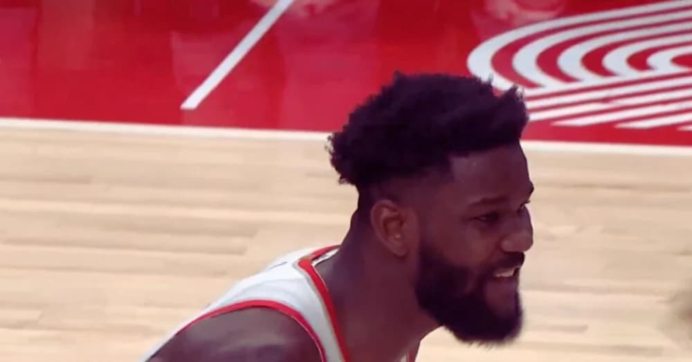 NBA Giant Deandre Ayton’s Shocking Career Pivot