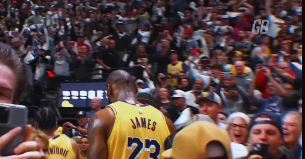 Lakers’ Bid to Keep the King Reigning in Purple and Gold