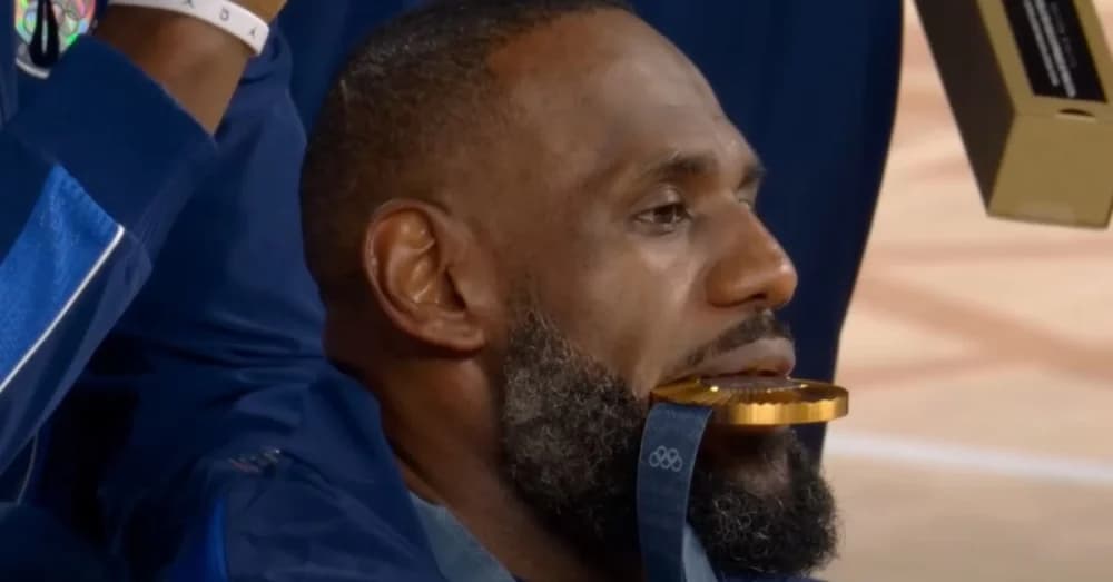 LeBron James Shines Globally, But Lakers’ Struggles Cast a Shadow on His Legacy