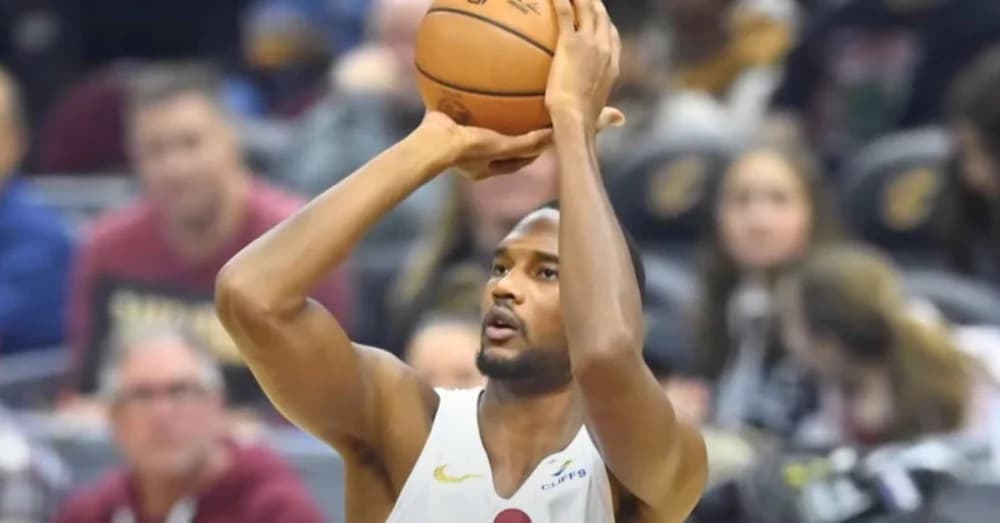 Cavaliers’ Evan Mobley Sidelined with Sprained Ankle