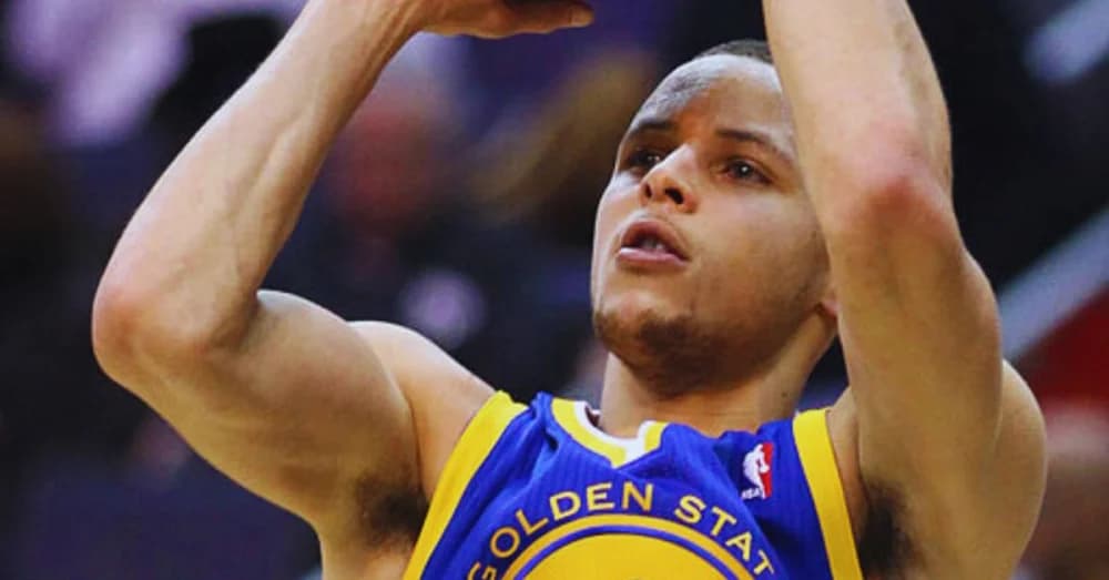 Injury Update of Stephen Curry : Warriors Play It Safe Ahead of Season Opener