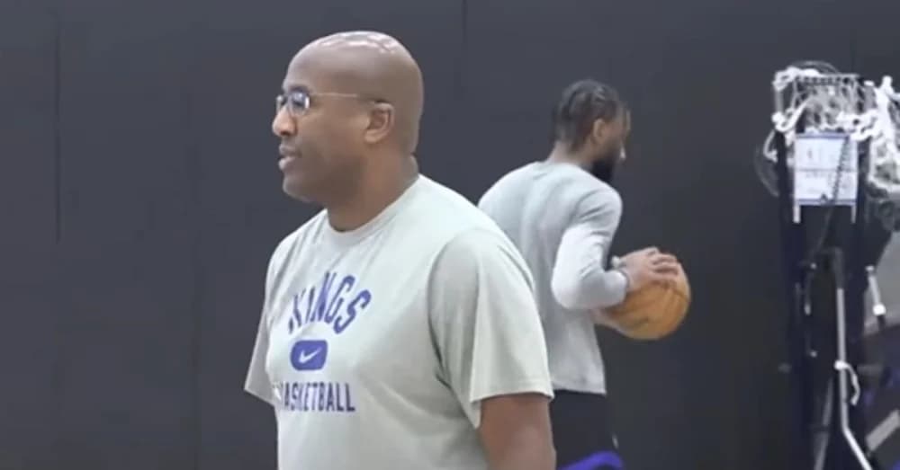 Kings Coach Mike Brown Secures Three-Year Extension Amid Ownership Rift Rumors