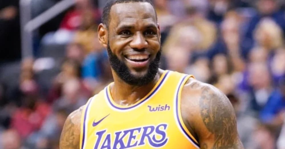 “Earned or Entitled?”: Fans React to LeBron’s Plea for Bronny James in Call of Duty
